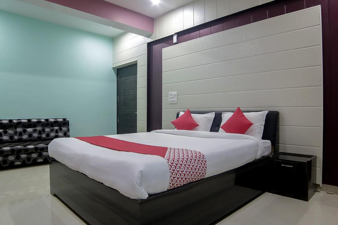 Oyo 30488 Satkar Hotel Pithoragarh Ngoại thất bức ảnh